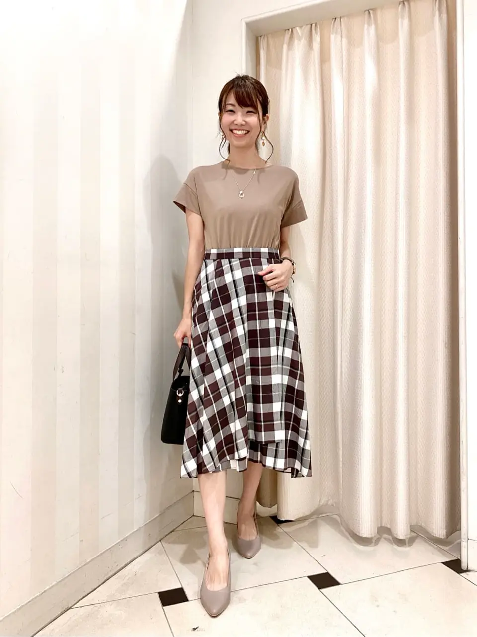 ANY SIS 金井 コーディネート画像