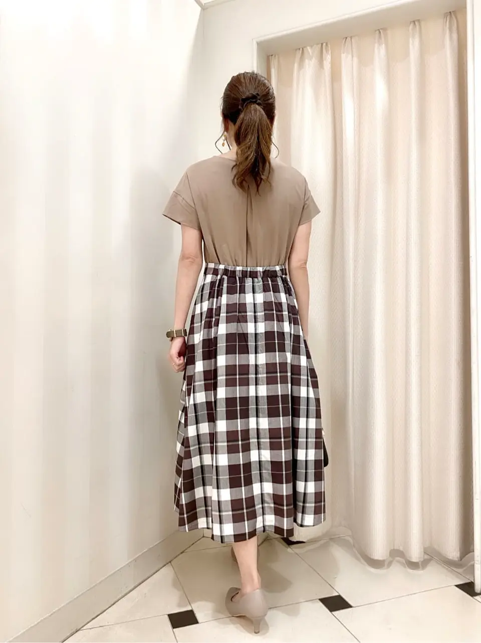 ANY SIS 金井 コーディネート画像