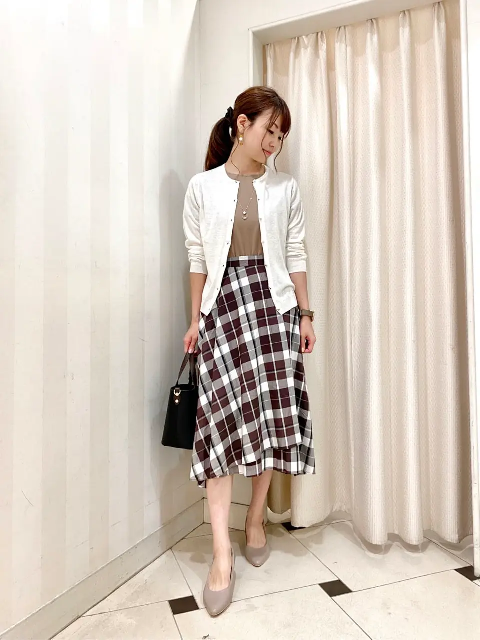 ANY SIS 金井 コーディネート画像