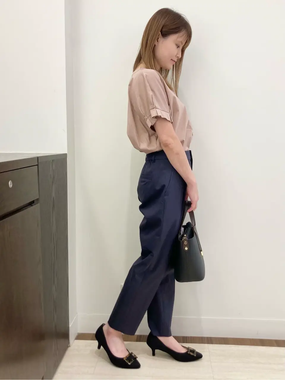 ANY SIS スタッフ コーディネート画像