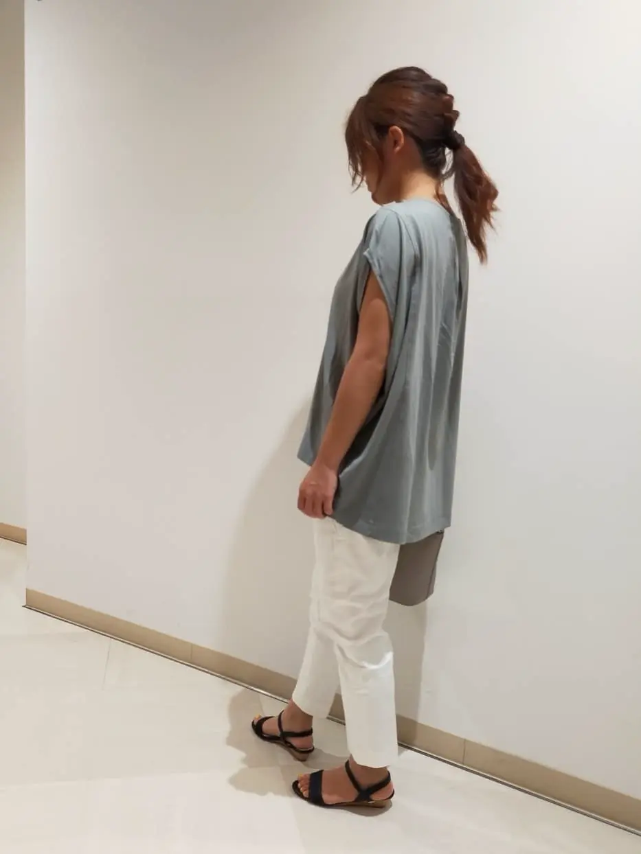 ANY SIS 権田 コーディネート画像