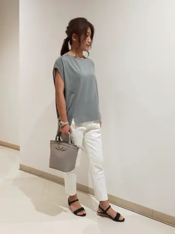 ANY SIS 権田 コーディネート画像