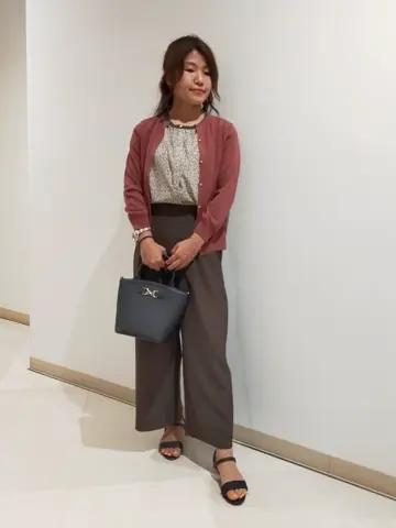 ANY SIS 権田 コーディネート画像