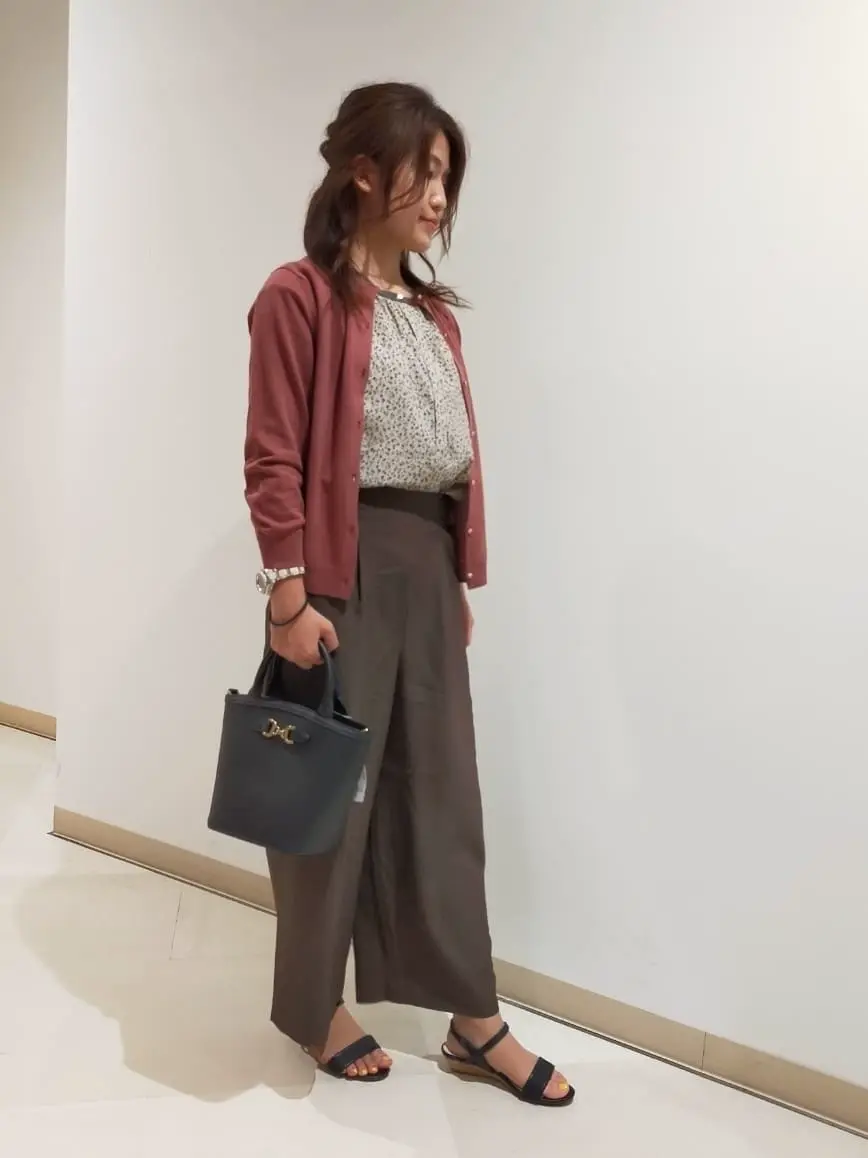 ANY SIS 権田 コーディネート画像