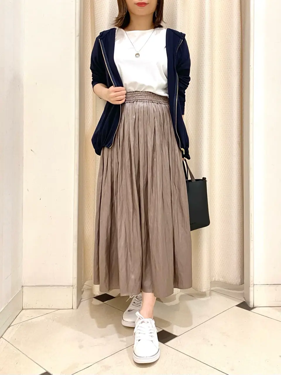 ANY SIS 横尾 コーディネート画像