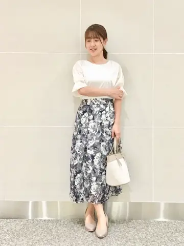 ANY SIS 浅野 コーディネート画像