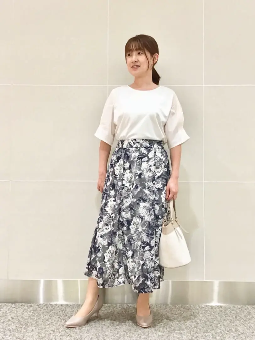 ANY SIS 浅野 コーディネート画像