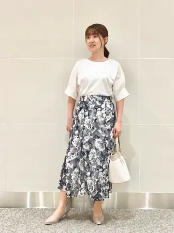 ANY SIS 浅野 コーディネート画像