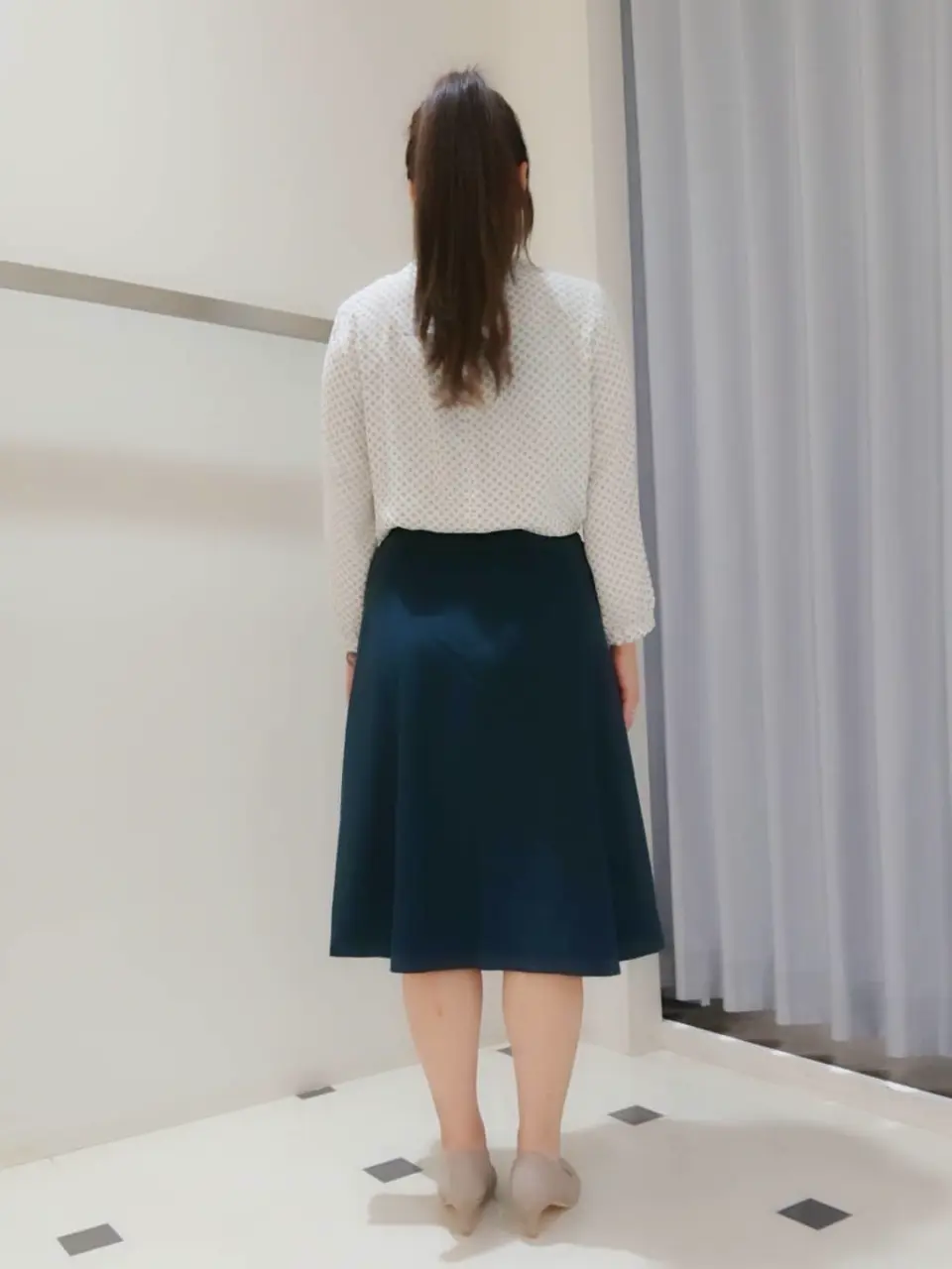 ANY SIS 加藤 コーディネート画像