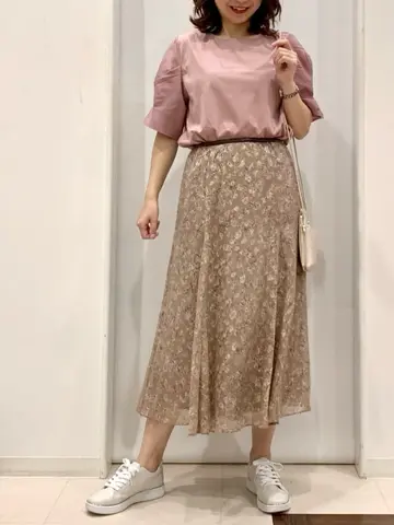 ANY SIS 横田 コーディネート画像