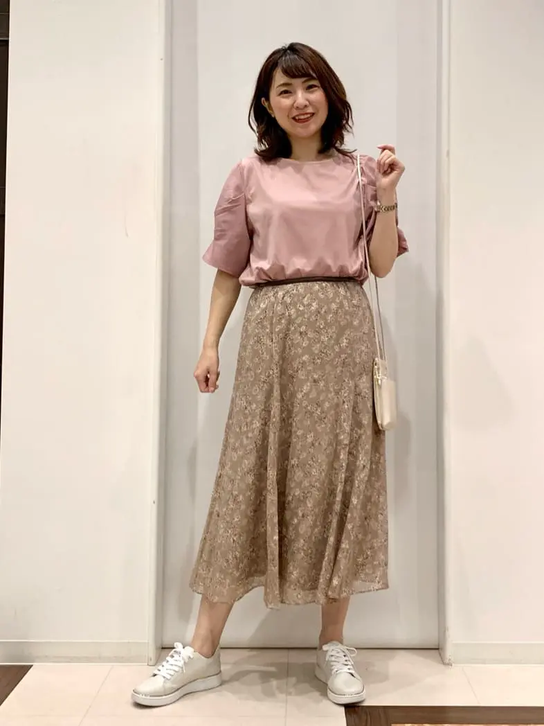 ANY SIS 横田 コーディネート画像