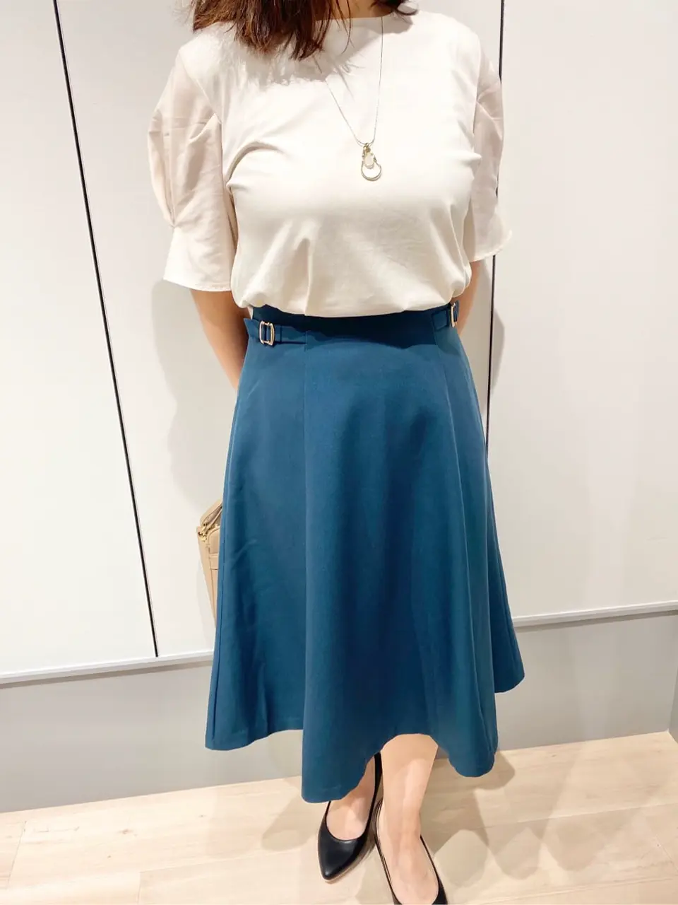 ANY SIS 西村 コーディネート画像