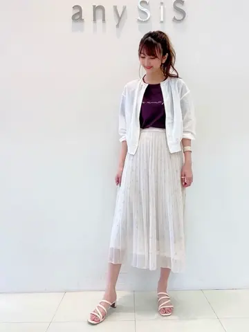 ANY SIS スタッフ コーディネート画像