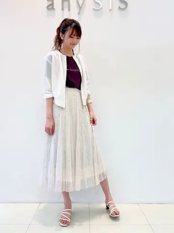 ANY SIS スタッフ コーディネート画像