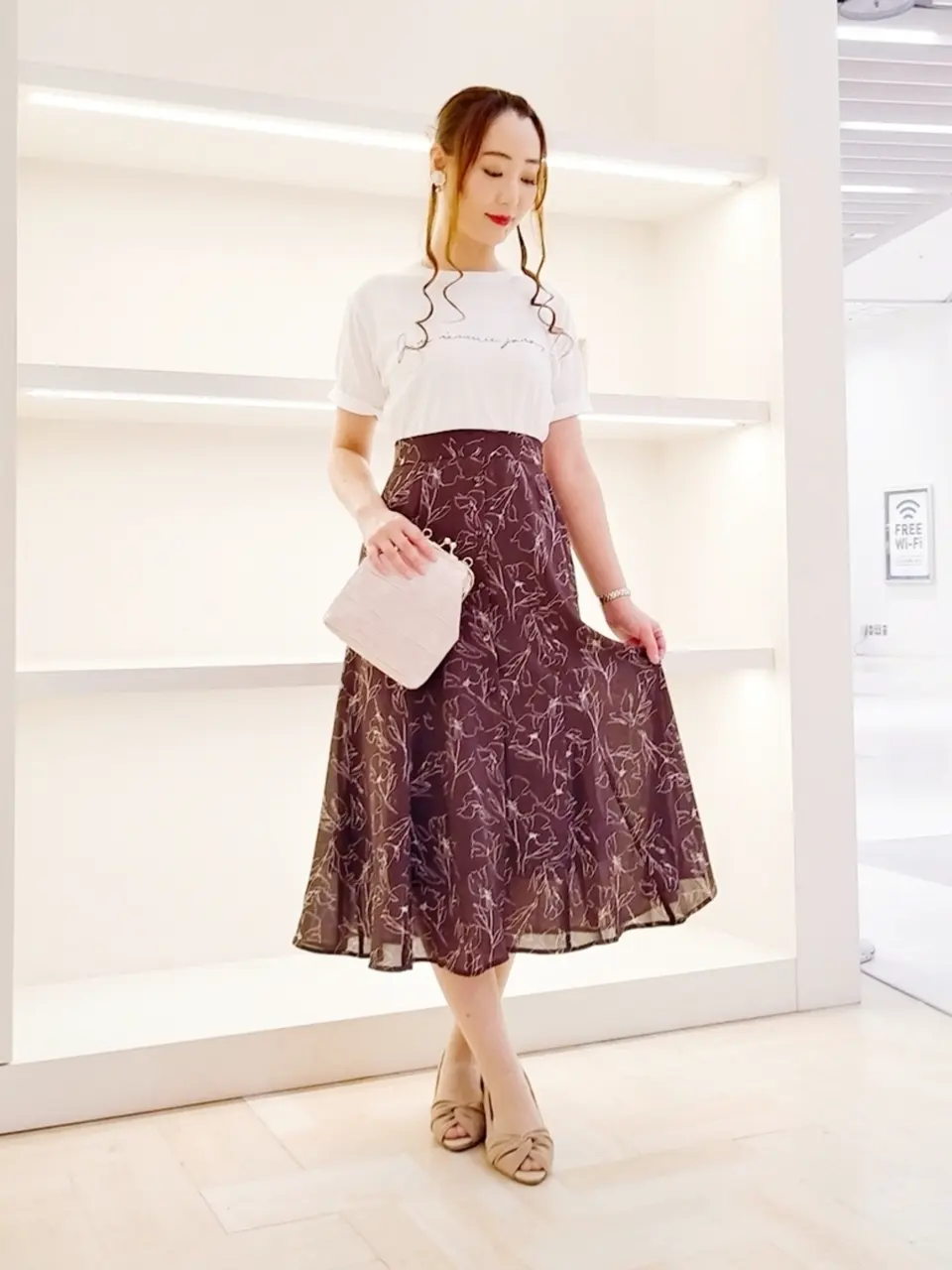 ANY SIS 福本 加奈 コーディネート画像