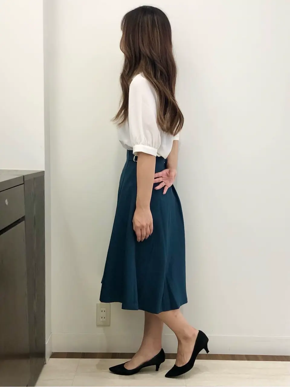 ANY SIS スタッフ コーディネート画像