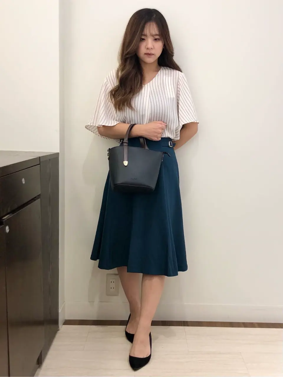 ANY SIS スタッフ コーディネート画像