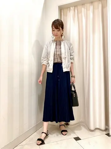 ANY SIS 金井 コーディネート画像