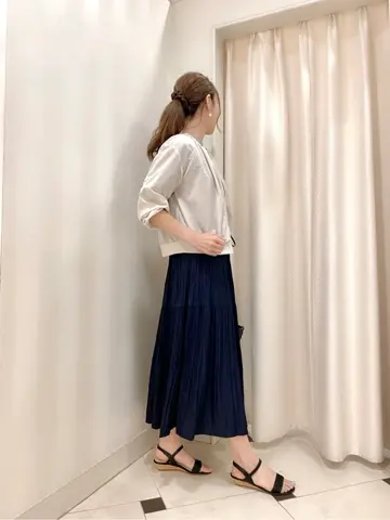 ANY SIS 金井 コーディネート画像