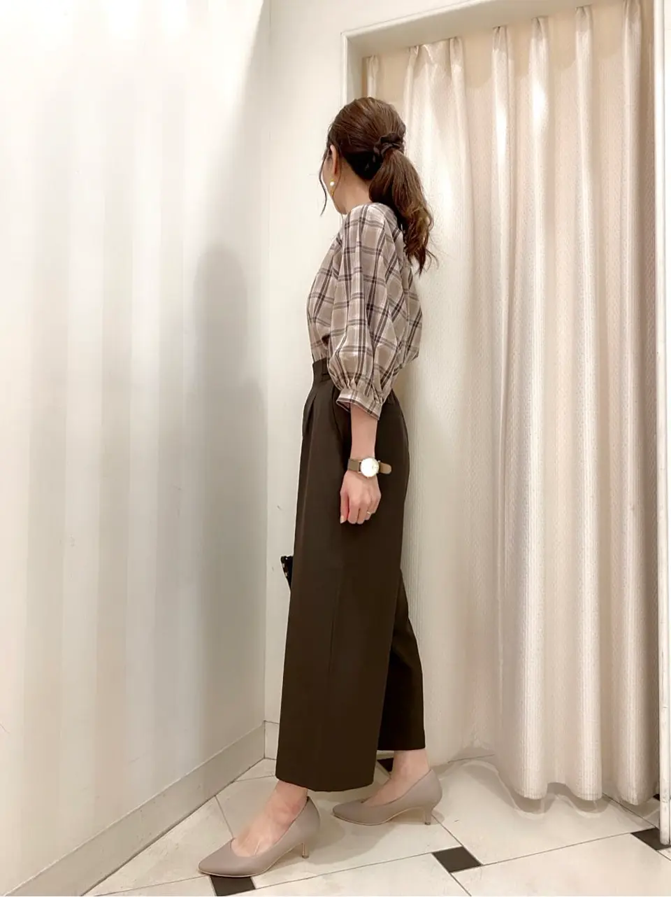 ANY SIS 金井 コーディネート画像