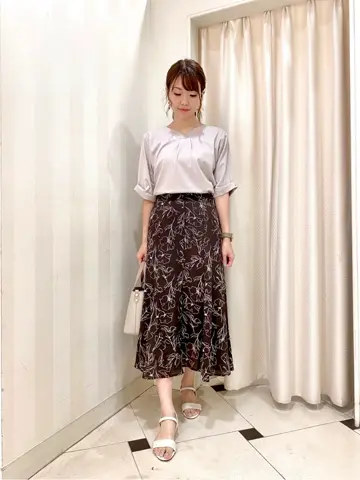 ANY SIS 金井 コーディネート画像