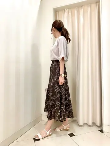 ANY SIS 金井 コーディネート画像