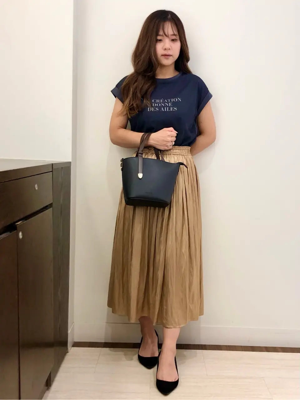 ANY SIS スタッフ コーディネート画像