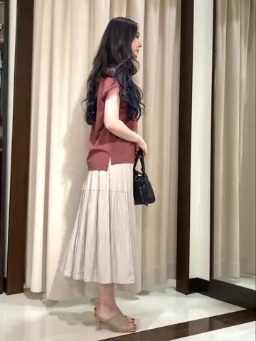 ANY SIS STAFF コーディネート画像