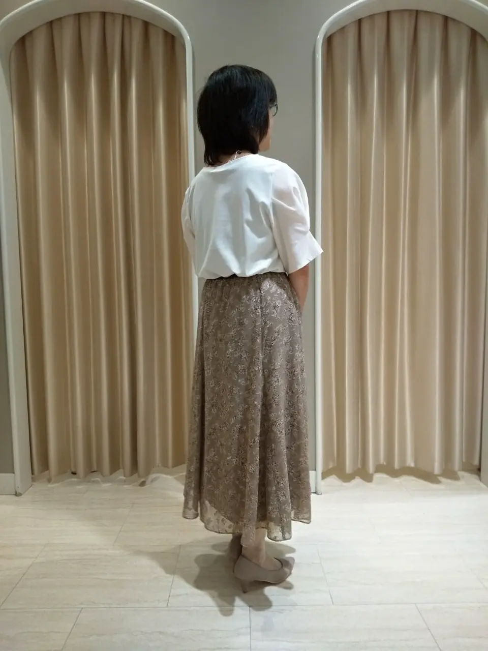 ANY SIS 岡本 コーディネート画像