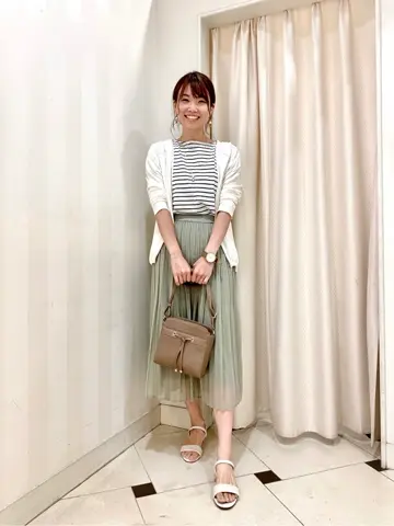 ANY SIS 金井 コーディネート画像