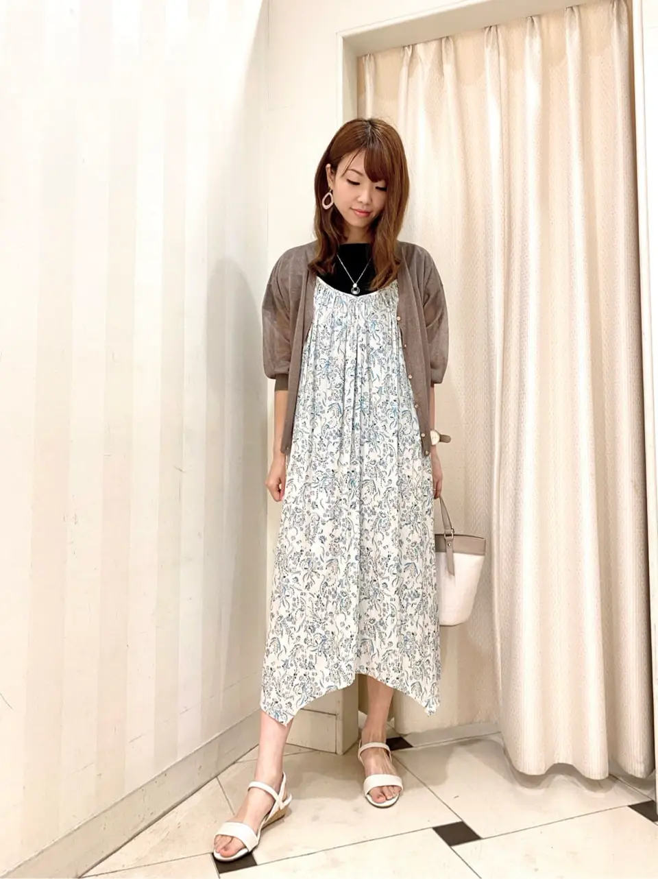 ANY SIS 金井 コーディネート画像