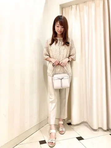 ANY SIS 金井 コーディネート画像