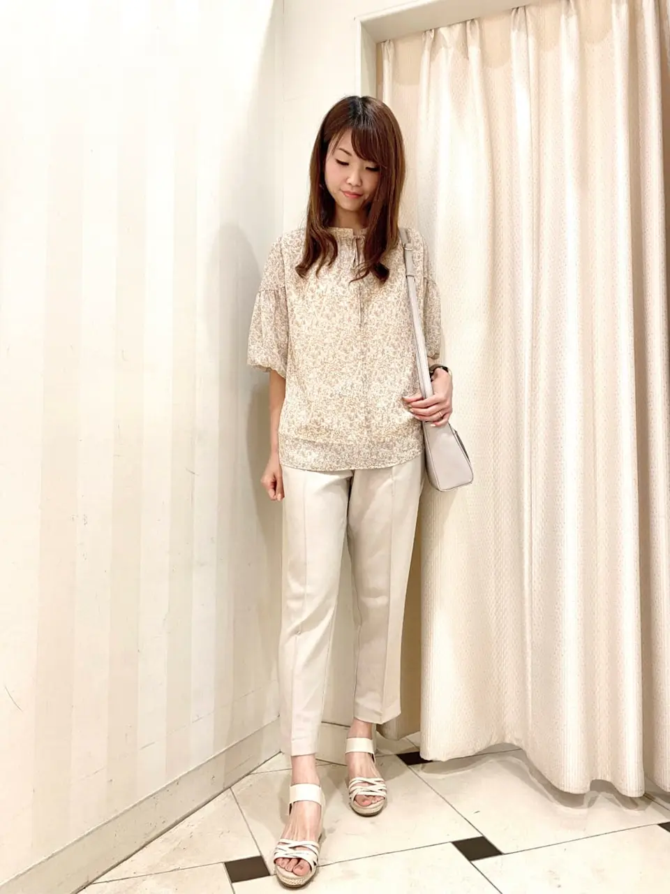 ANY SIS 金井 コーディネート画像