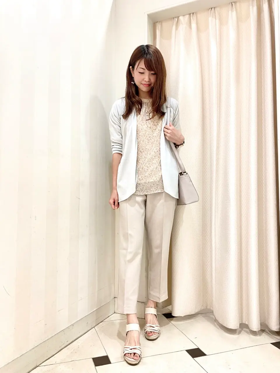 ANY SIS 金井 コーディネート画像