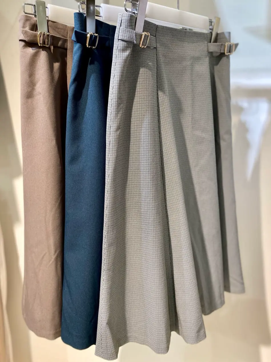 ANY SIS 山田 コーディネート画像