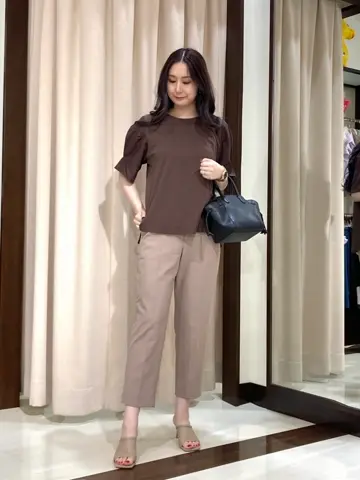 ANY SIS STAFF コーディネート画像