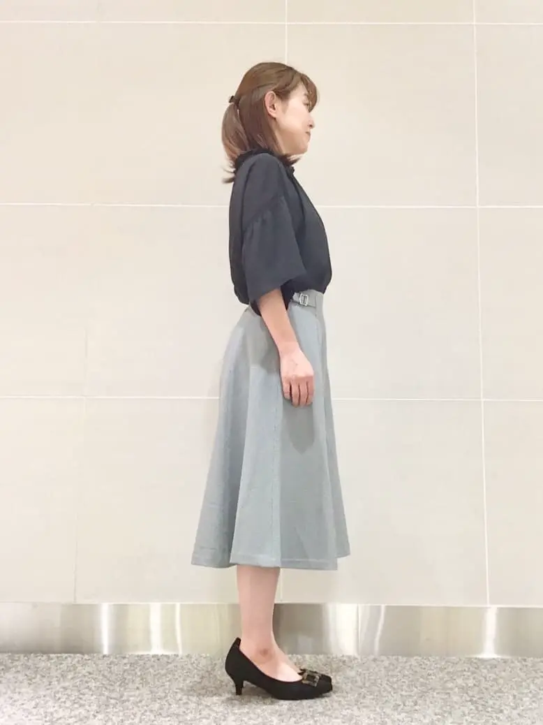 ANY SIS 浅野 コーディネート画像