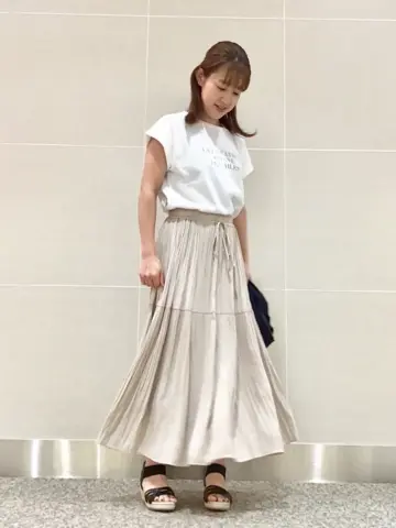 ANY SIS 浅野 コーディネート画像