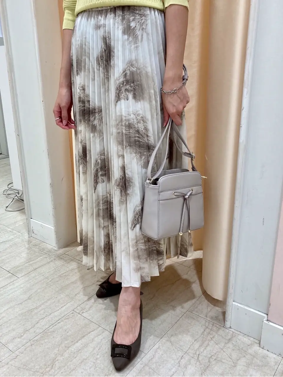 ANY SIS AI コーディネート画像