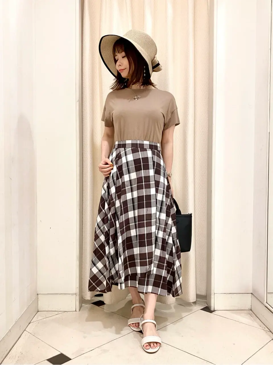 ANY SIS 横尾 コーディネート画像