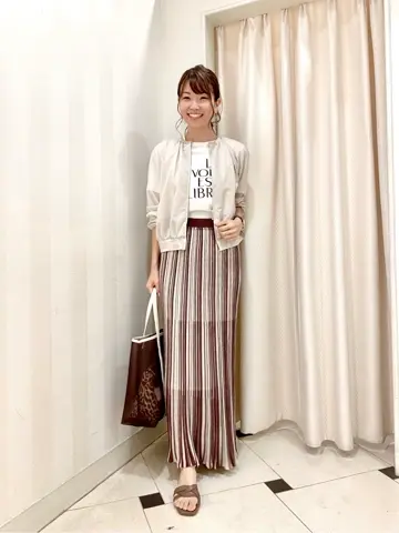 ANY SIS 金井 コーディネート画像