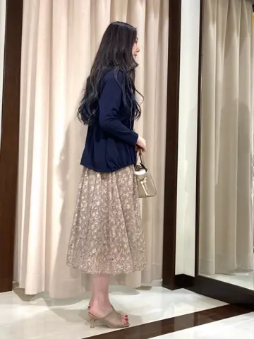 ANY SIS STAFF コーディネート画像