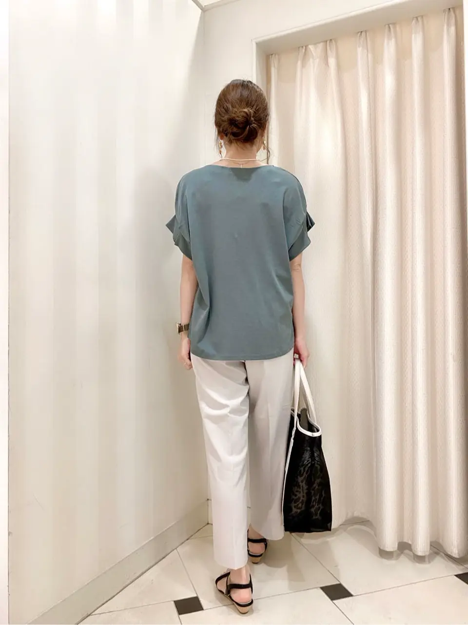 ANY SIS 金井 コーディネート画像