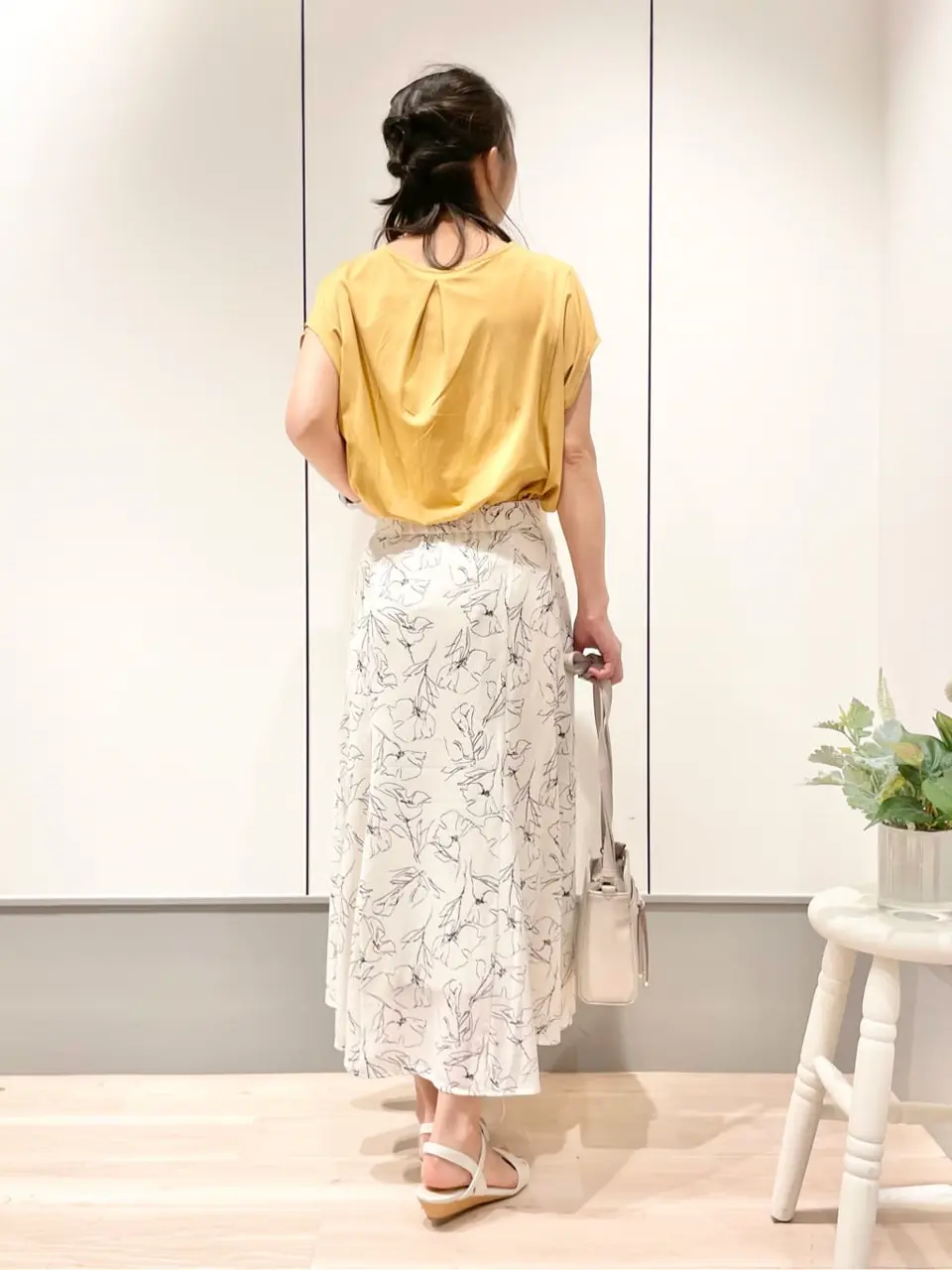 ANY SIS 山本 コーディネート画像