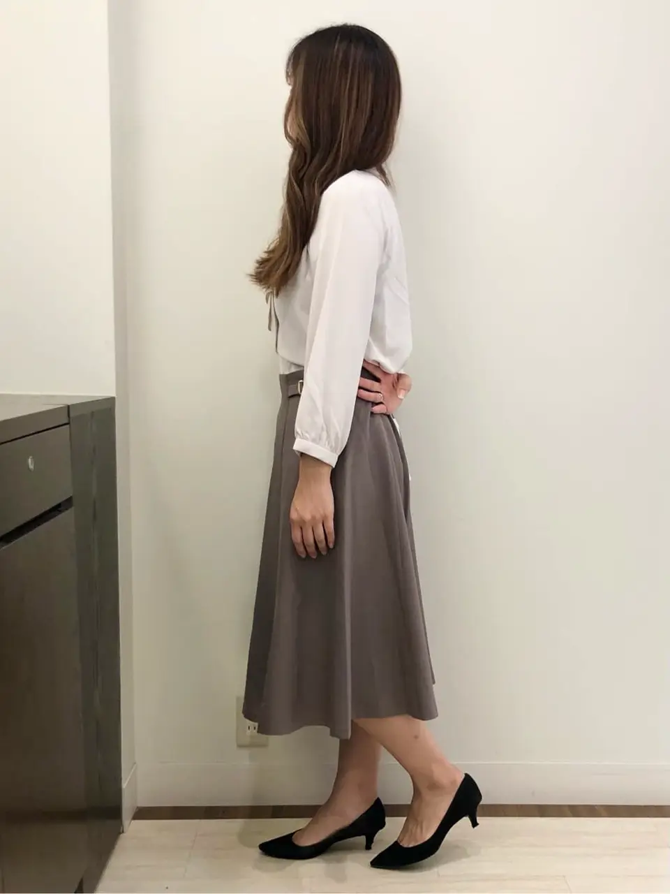 ANY SIS スタッフ コーディネート画像