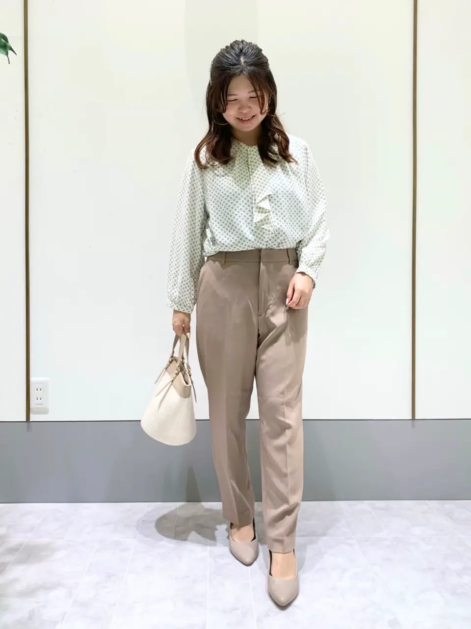  スタッフ コーディネート画像