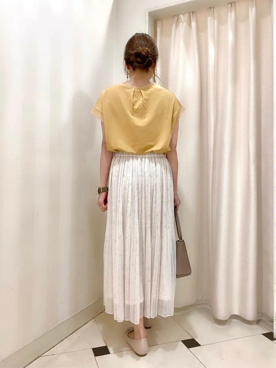 ANY SIS 金井 コーディネート画像