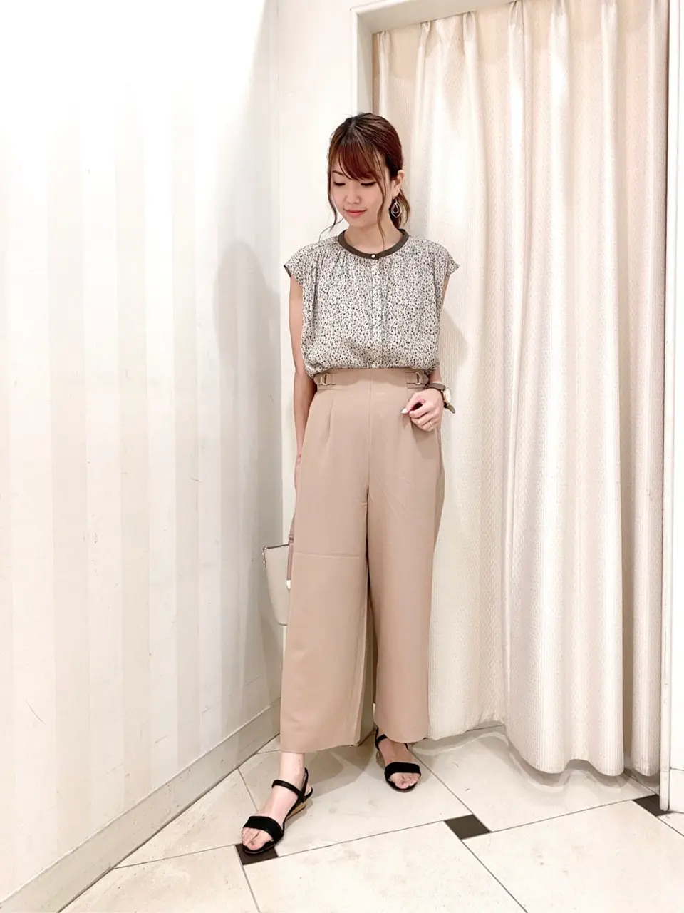 ANY SIS 金井 コーディネート画像