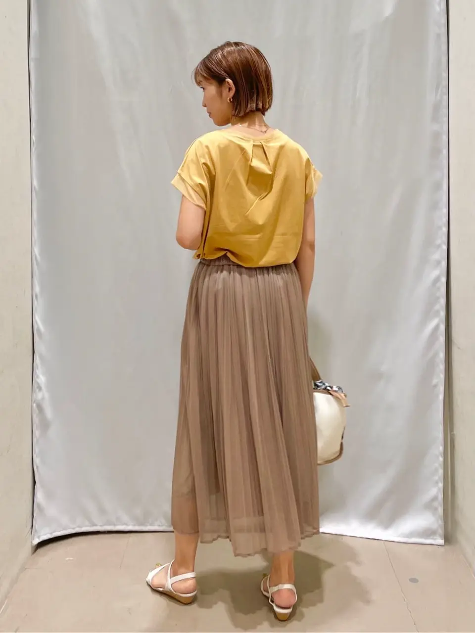 ANY SIS 濱野 コーディネート画像