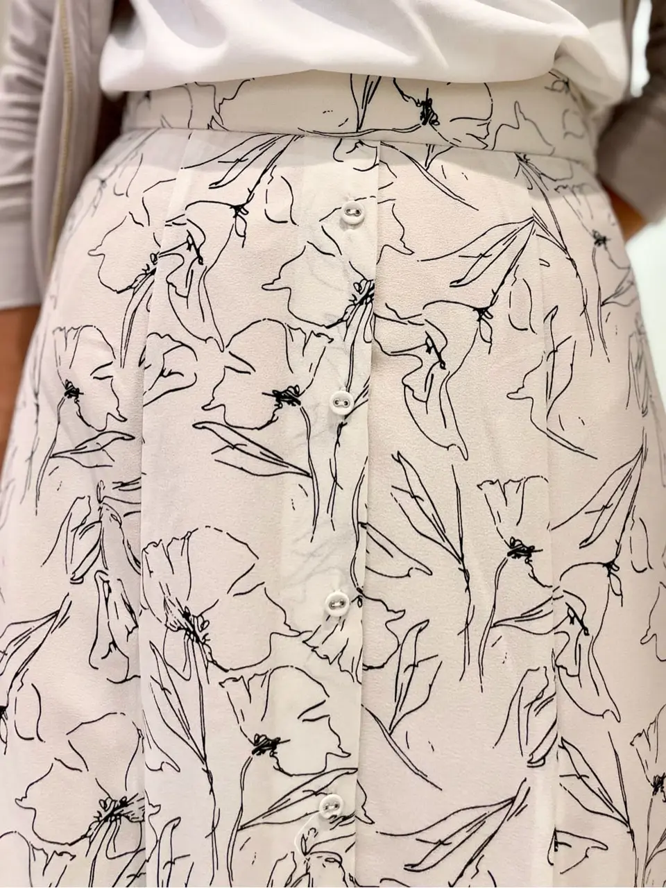 ANY SIS 濱野 コーディネート画像